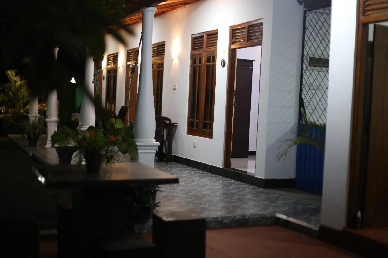מיריסה Bakery Family Guest House מראה חיצוני תמונה