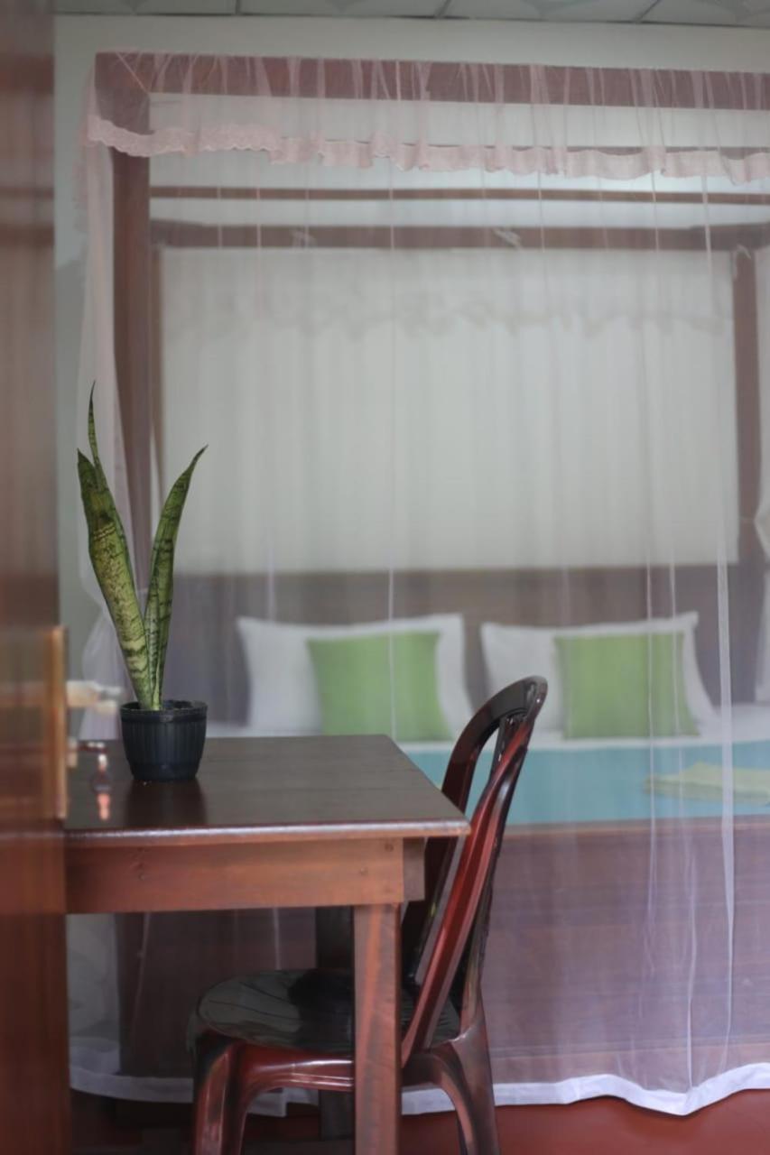 מיריסה Bakery Family Guest House מראה חיצוני תמונה